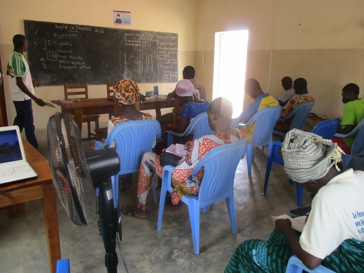 Les mâitres alphabétiseurs en formation